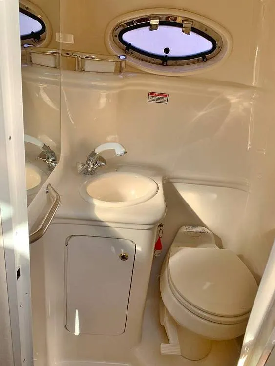 Slide: The Image of Sea Ray 260 Sundancer 2004 - 16067146