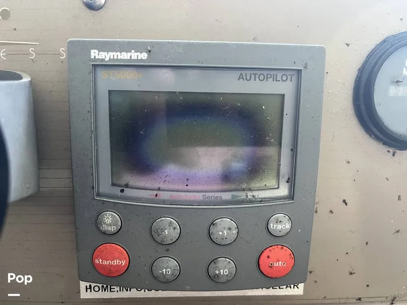 Slide: The Image of Bayliner Avanti 3255 1995 - 16255350