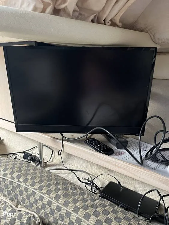 Slide: The Image of Bayliner Avanti 3255 1995 - 16255356