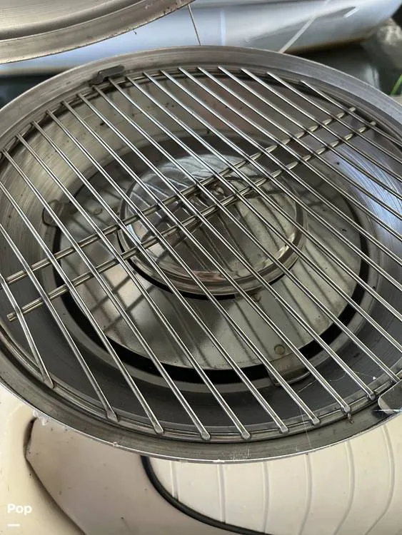 Slide: The Image of Bayliner Avanti 3255 1995 - 16255359