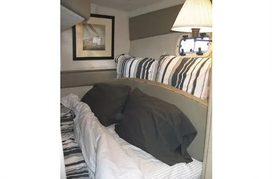 Slide: The Image of Bayliner Avanti 3255 1995 - 16042966