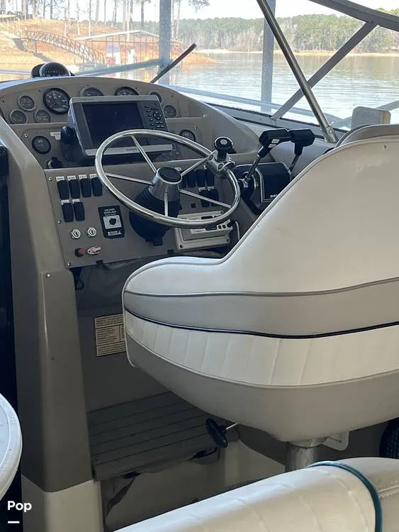 Slide: The Image of Bayliner Avanti 3255 1995 - 16255362