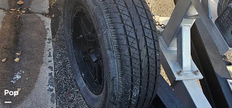 Slide: The Image of Spare Tire - 16068724