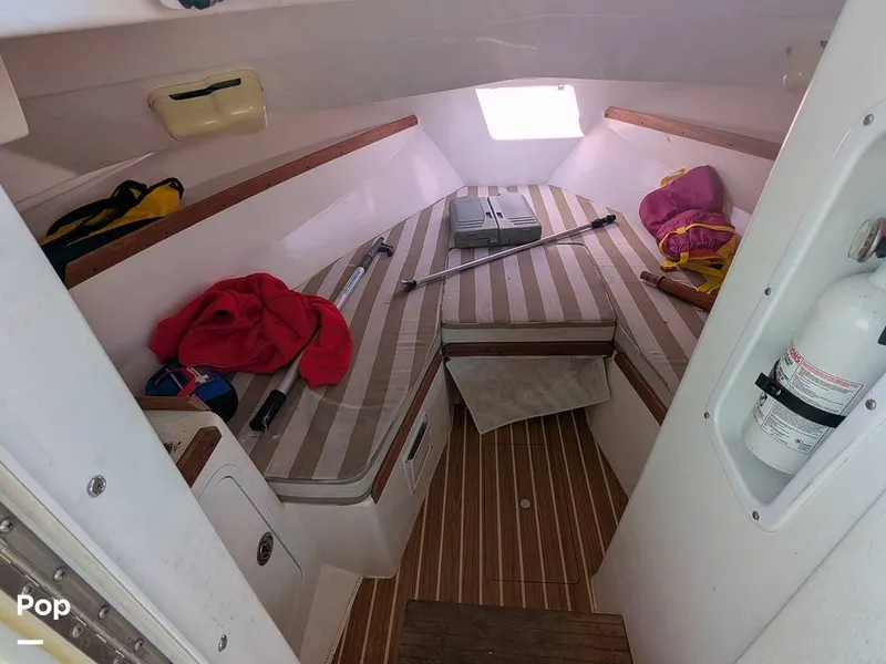 Slide: The Image of Hunt Yachts Harrier 25 2006 - 16163140