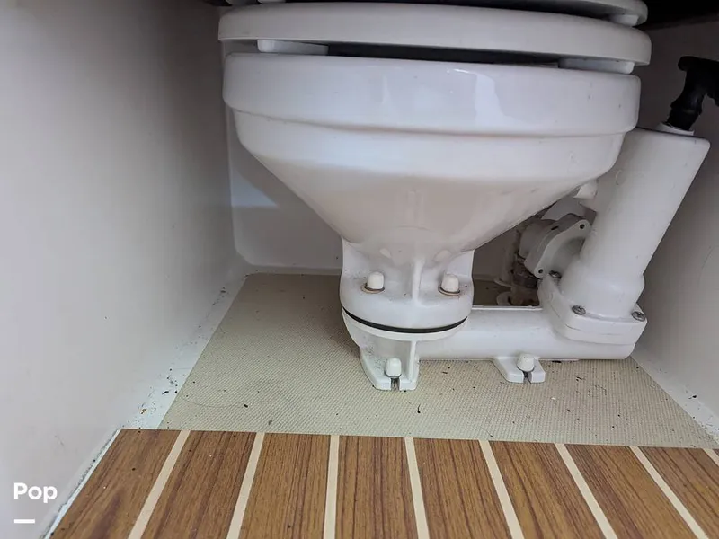 Slide: The Image of Hunt Yachts Harrier 25 2006 - 16163142