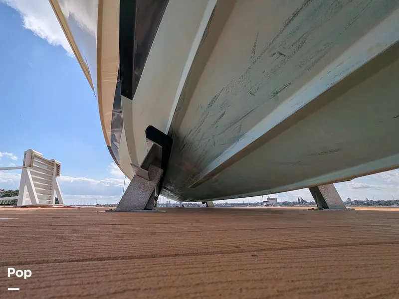 Slide: The Image of Hunt Yachts Harrier 25 2006 - 16163127