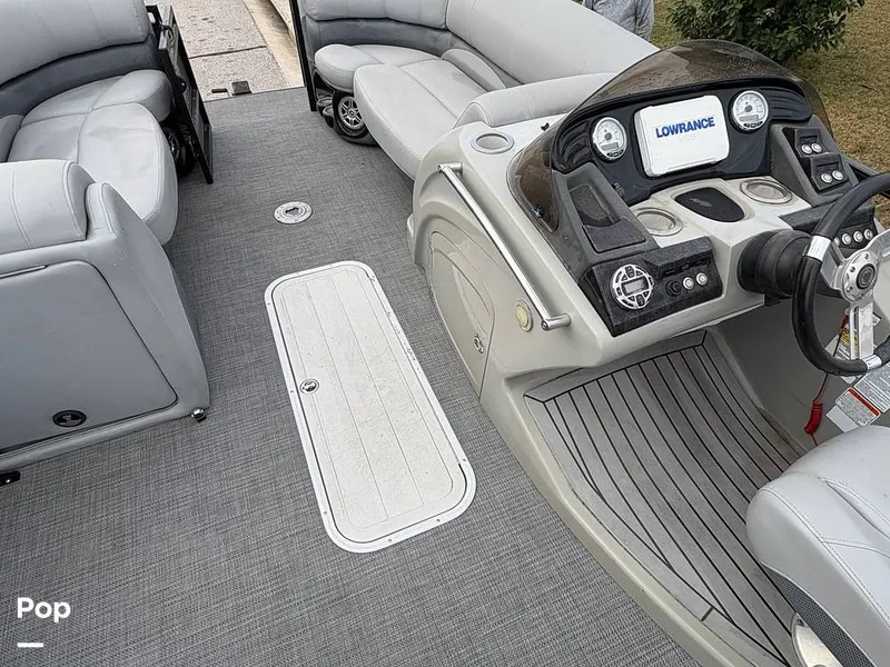 Slide: The Image of Helm - 16088589