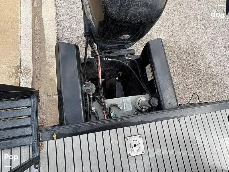 Slide: The Image of Regency 220 LE3 2017 - 16112881