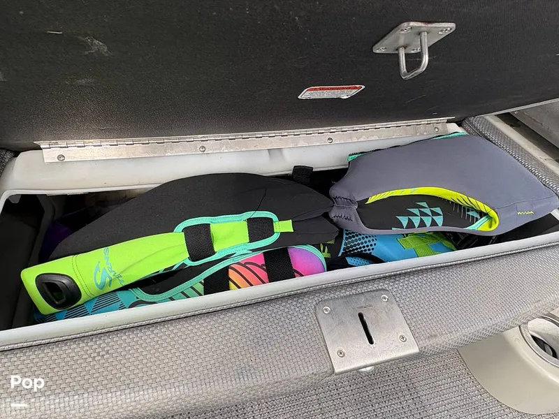 Slide: The Image of Compartment Storae - 16088611