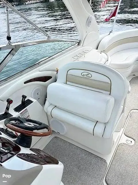 Slide: The Image of Captain's Chair - 16064207