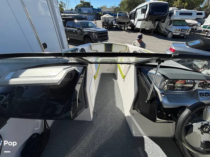 Slide: The Image of Scarab 195 HO Impulse 2014 - 16082666