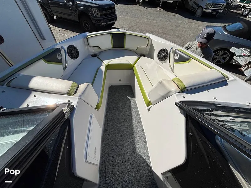 Slide: The Image of Scarab 195 HO Impulse 2014 - 16082665