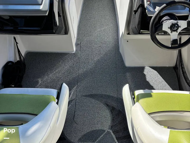 Slide: The Image of Scarab 195 HO Impulse 2014 - 16082760