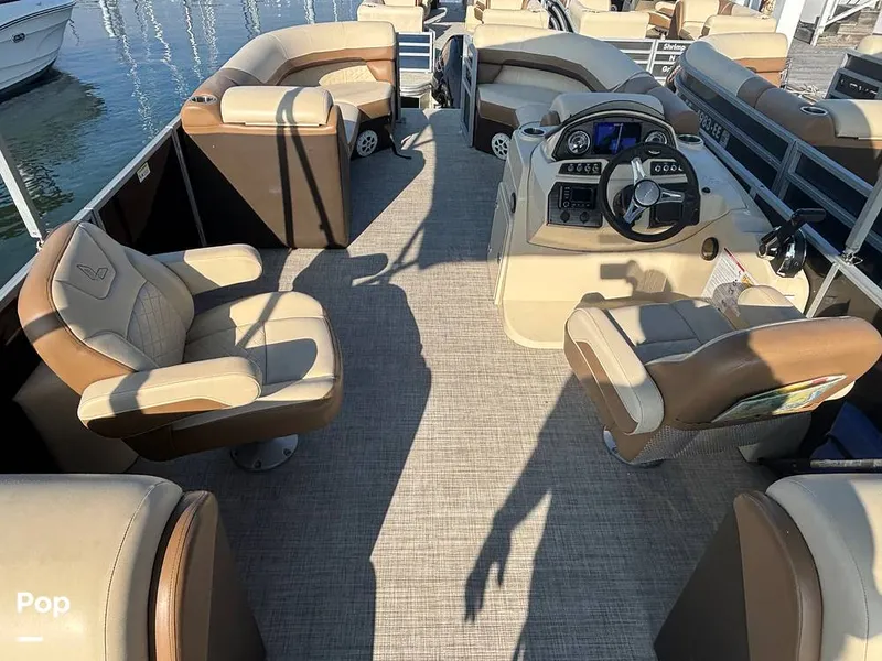 Slide: The Image of Lowe SS 230W 2024 - 16167279