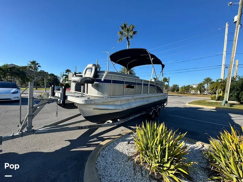 Slide: The Image of Bennington 22SS 2022 - 16058001