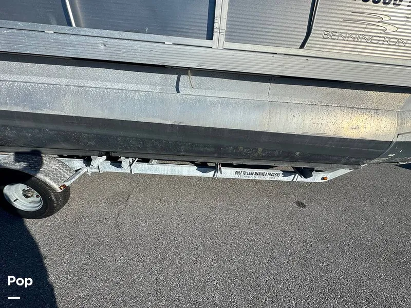 Slide: The Image of Bennington 22SS 2022 - 16058036