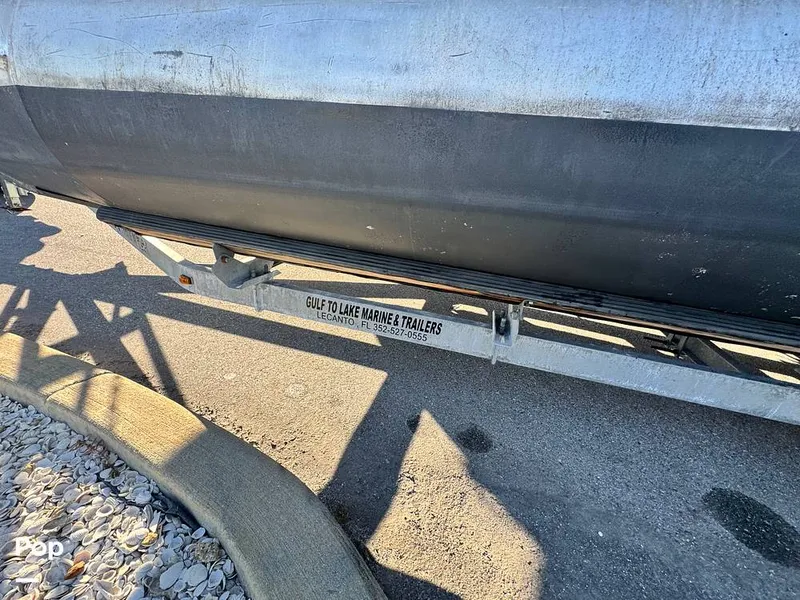 Slide: The Image of Bennington 22SS 2022 - 16058044