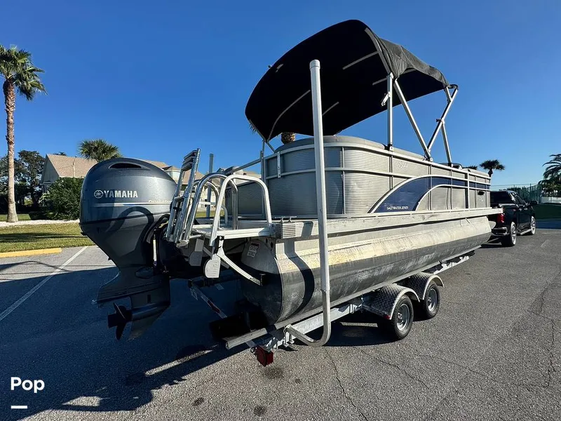 Slide: The Image of Bennington 22SS 2022 - 16058054