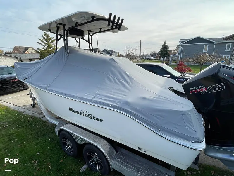 Slide: The Image of NauticStar 2302 Legacy 2022 - 16077364