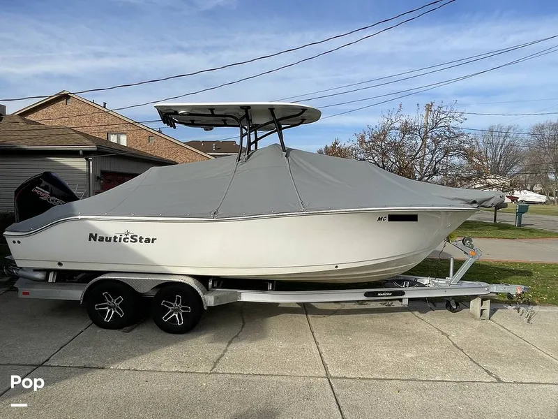 Slide: The Image of NauticStar 2302 Legacy 2022 - 16077409