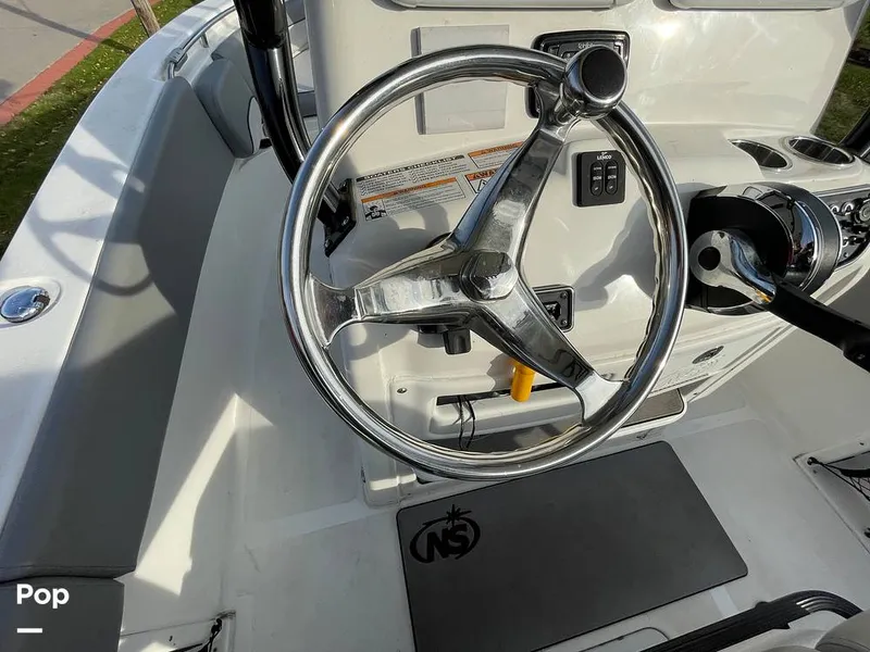 Slide: The Image of NauticStar 2302 Legacy 2022 - 16077191