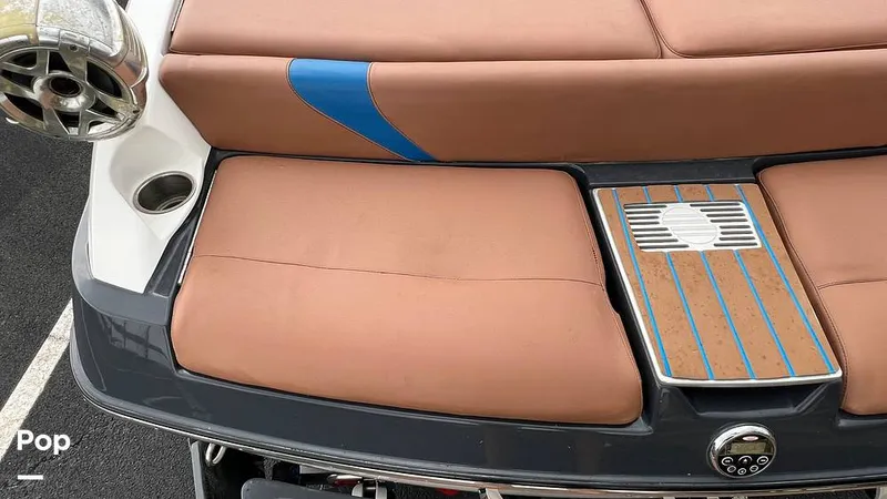 Slide: The Image of Malibu 24 MXZ 2013 - 16088348