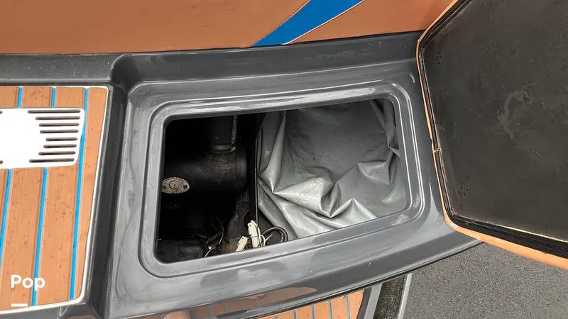 Slide: The Image of Malibu 24 MXZ 2013 - 16088350