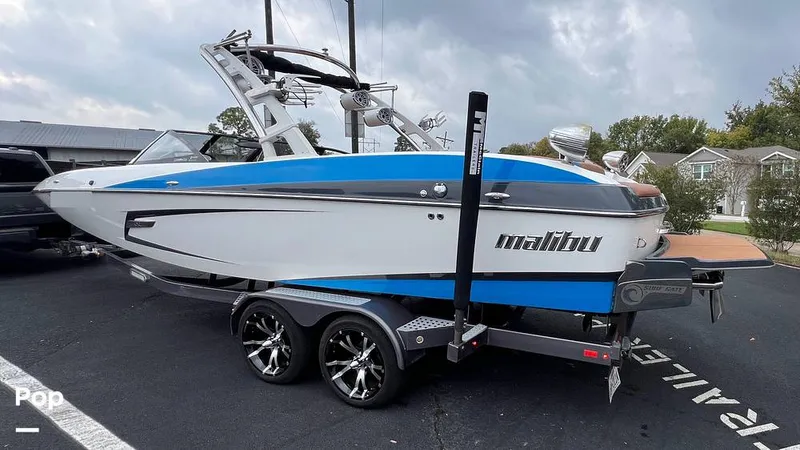 Slide: The Image of Malibu 24 MXZ 2013 - 16088159