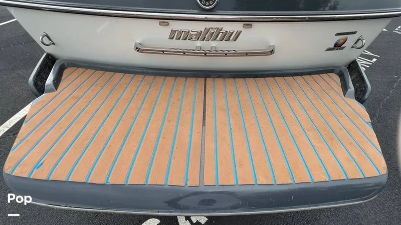 Slide: The Image of Malibu 24 MXZ 2013 - 16088365