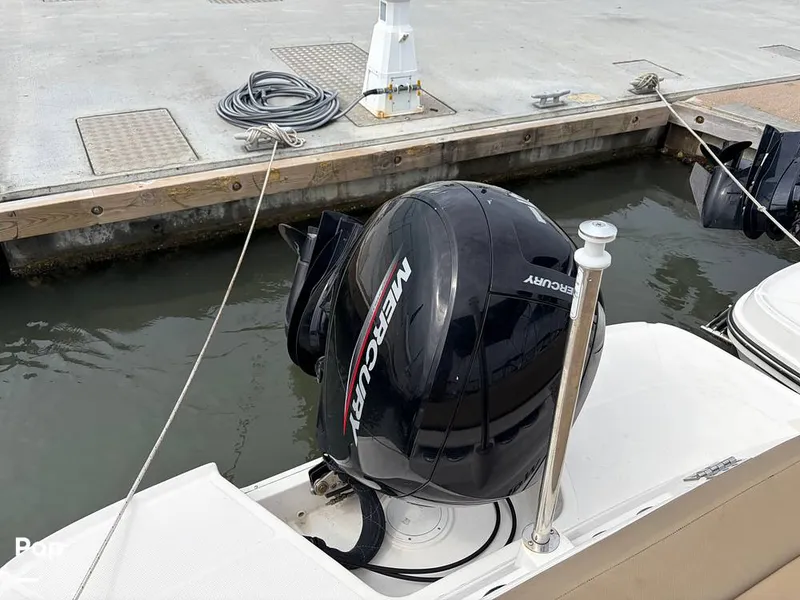 Slide: The Image of Bayliner VR6 OB 2024 - 16412055