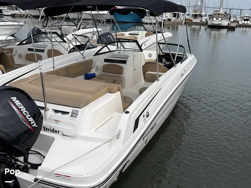 Slide: The Image of Bayliner VR6 OB 2024 - 16412040