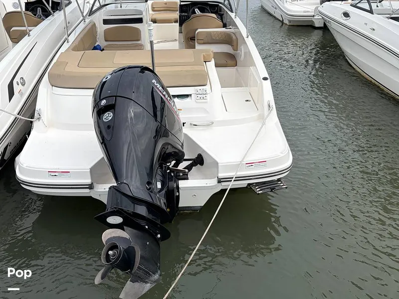 Slide: The Image of Bayliner VR6 OB 2024 - 16412039