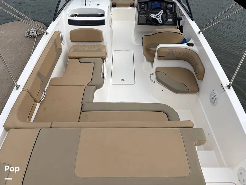 Slide: The Image of Bayliner VR6 OB 2024 - 16411995
