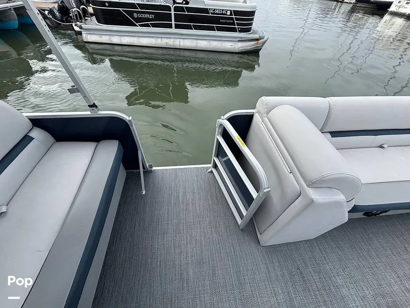 Slide: The Image of Godfrey 2286 SB 2023 - 16108304