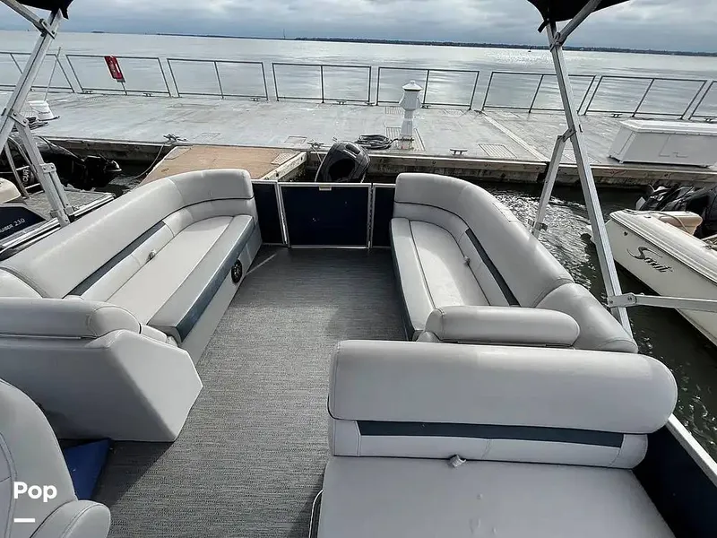 Slide: The Image of Godfrey 2286 SB 2023 - 16131487