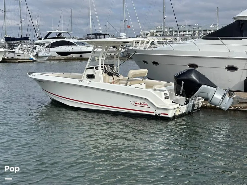 The Image of Boston Whaler 230 OUTRAGE 2025 - 16107893