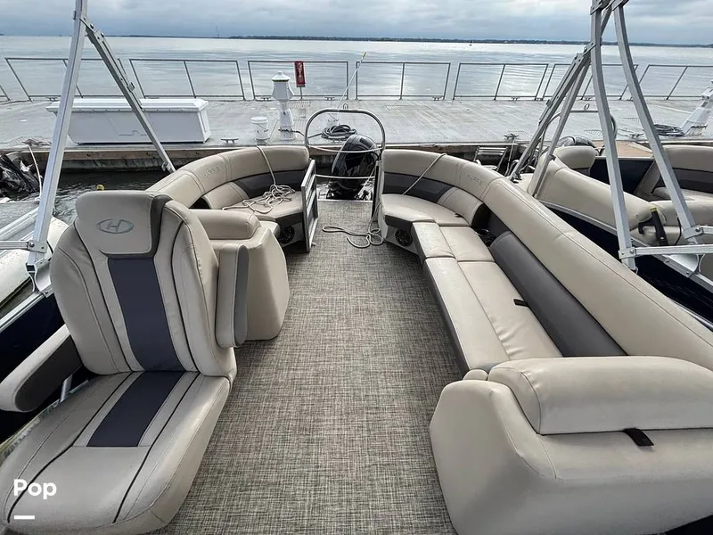 Slide: The Image of Harris 230 CR 2023 - 16108166