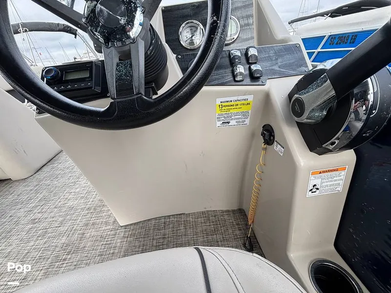 Slide: The Image of Harris 230 CR 2023 - 16108162