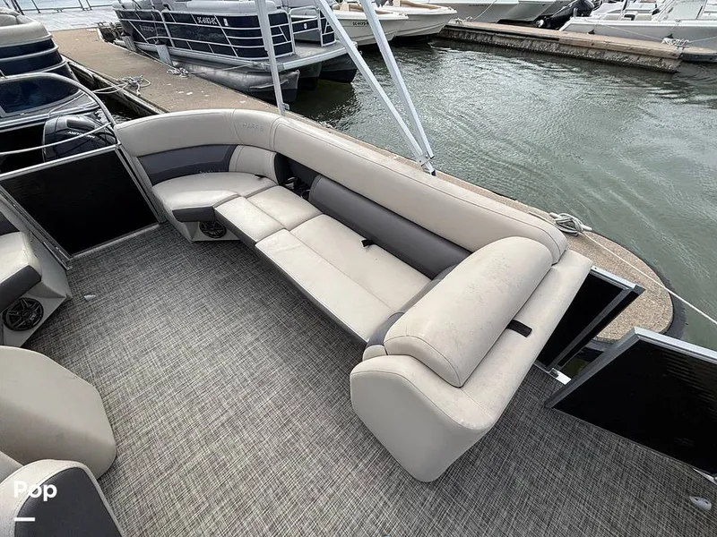 Slide: The Image of Harris 230 CR 2023 - 16108147