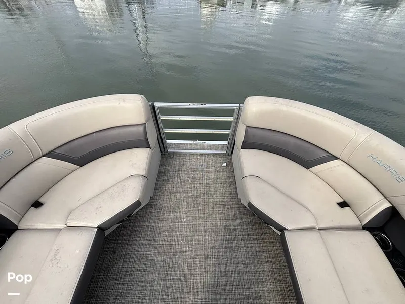 Slide: The Image of Harris 230 CR 2023 - 16108152