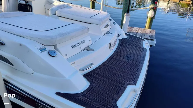 Slide: The Image of Sea Ray 250 SLX 2009 - 16063402