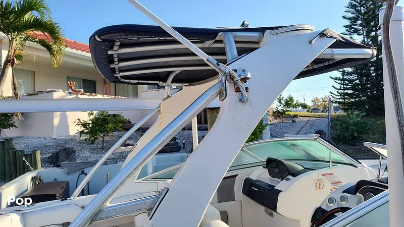 Slide: The Image of Sea Ray 250 SLX 2009 - 16062709