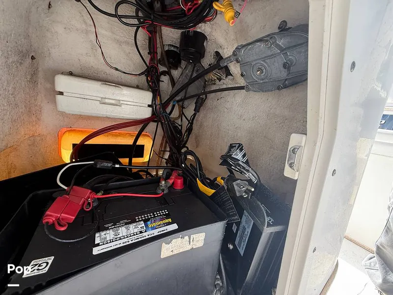 Slide: The Image of Boston Whaler Montauk 170 2005 - 16126164