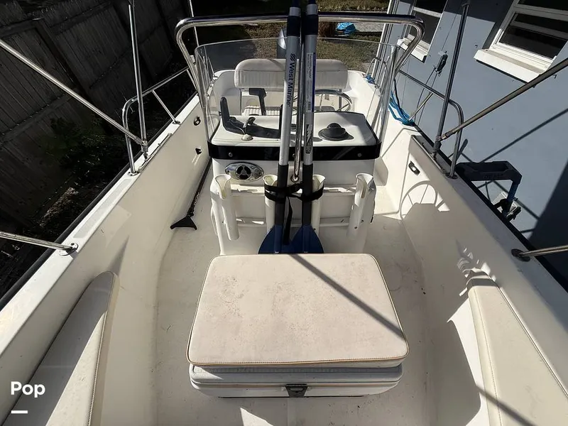 Slide: The Image of Boston Whaler Montauk 170 2005 - 16126170