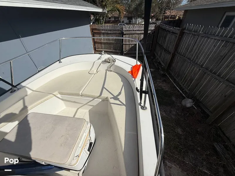 Slide: The Image of Boston Whaler Montauk 170 2005 - 16126172