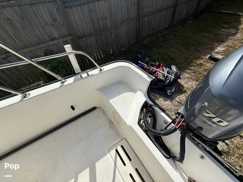 Slide: The Image of Boston Whaler Montauk 170 2005 - 16126177