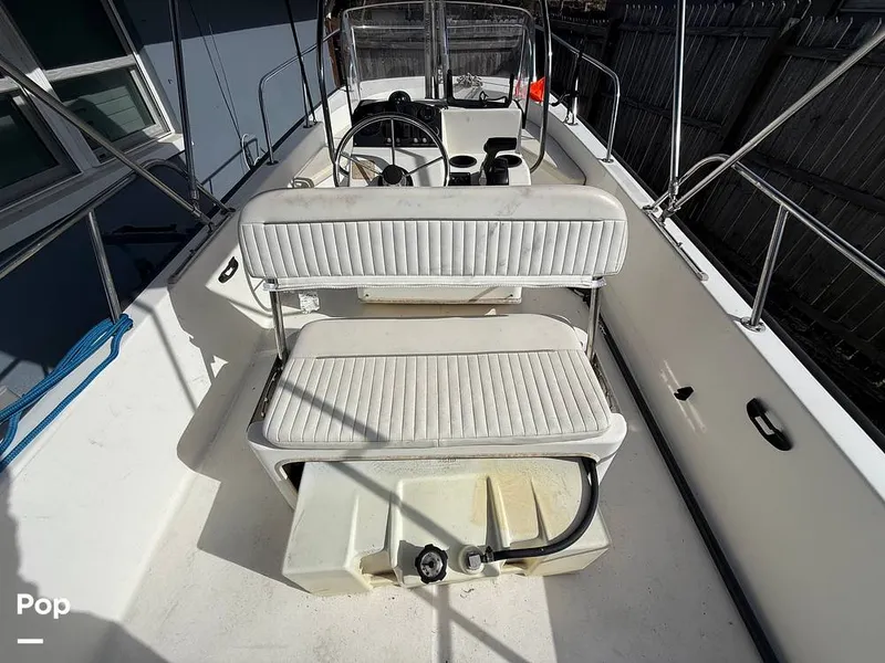 Slide: The Image of Boston Whaler Montauk 170 2005 - 16126156