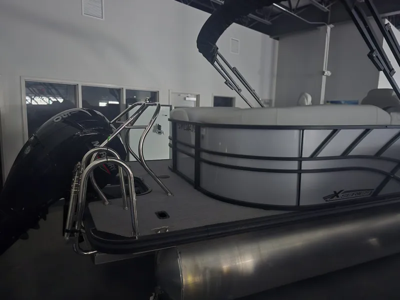 Slide: The Image of Sylvan MIRAGE X3 2024 - 4