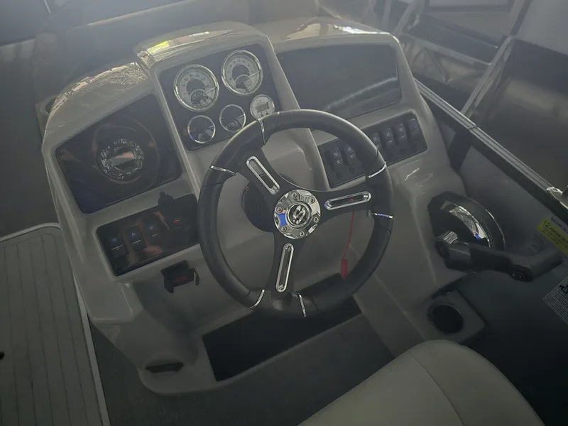 Slide: The Image of Sylvan MIRAGE X3 2024 - 6