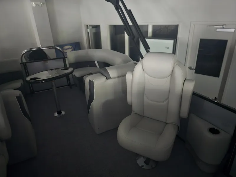 Slide: The Image of Sylvan MIRAGE X3 2024 - 8